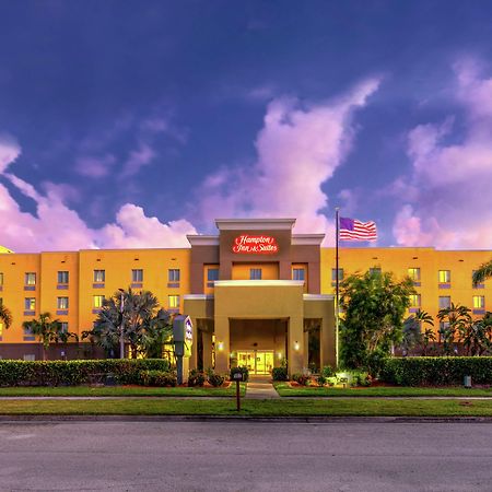 Hampton Inn & Suites - Fort Pierce Bagian luar foto