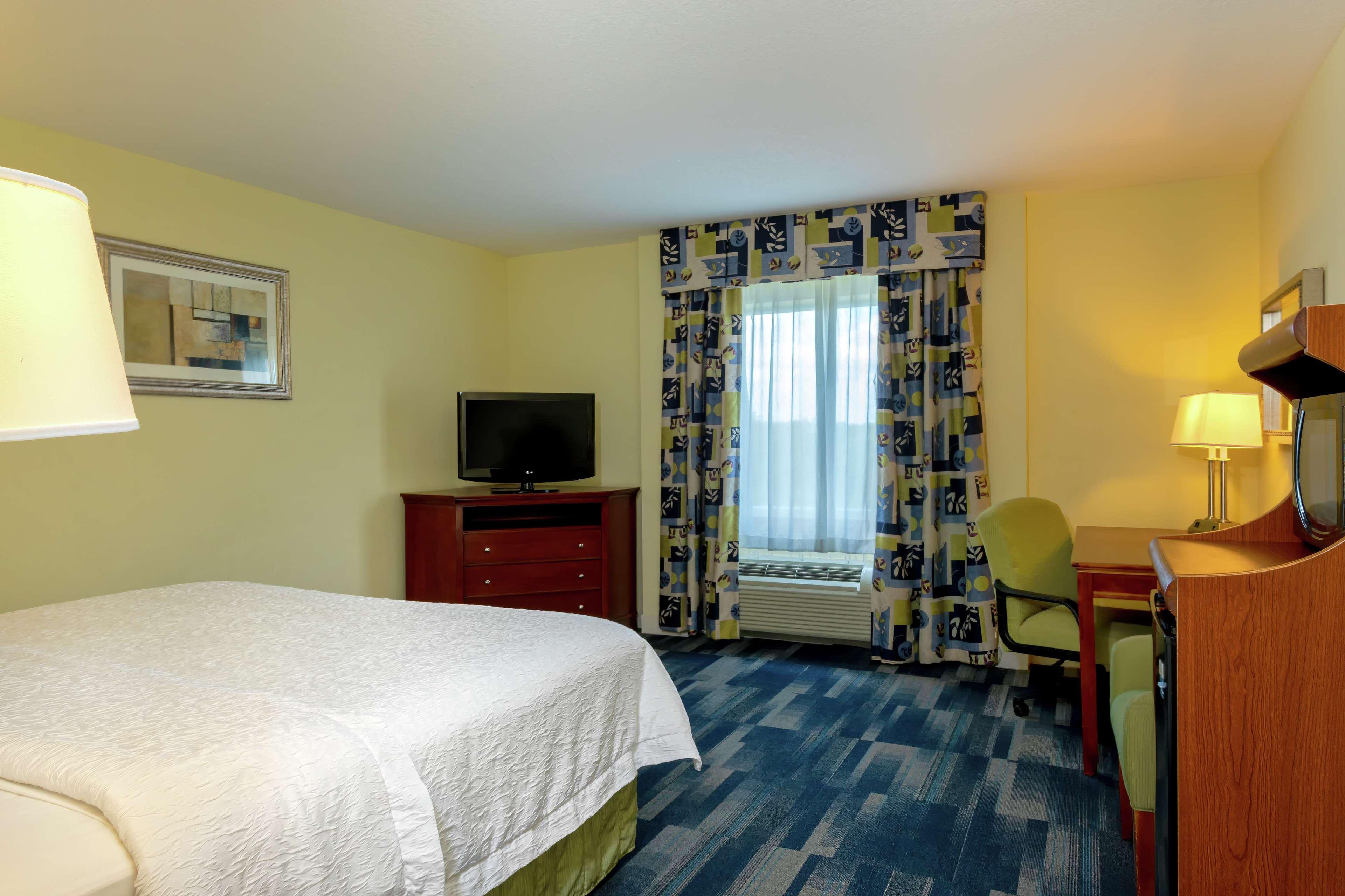 Hampton Inn & Suites - Fort Pierce Bagian luar foto